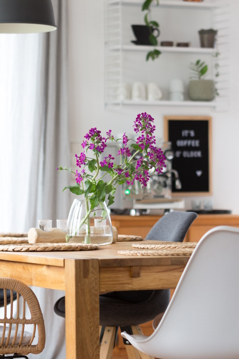 5 Tipps, wie du deinen Essplatz in der Wohnung gemütlich gestalten kannst. Inspiration und Ideen zur Einrichtung.
